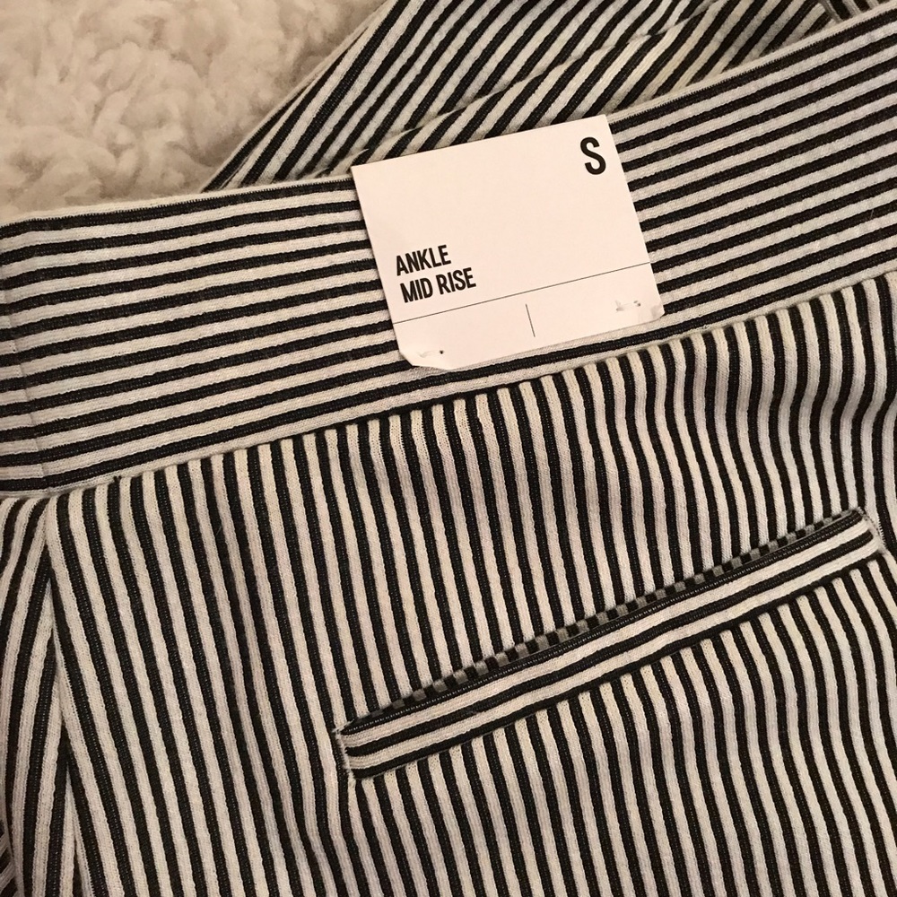 Express Ankle Mid Rise Pants - Picture 3 of 3
